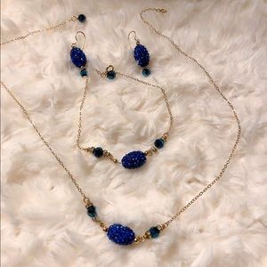 Necklace earrings and bracelet